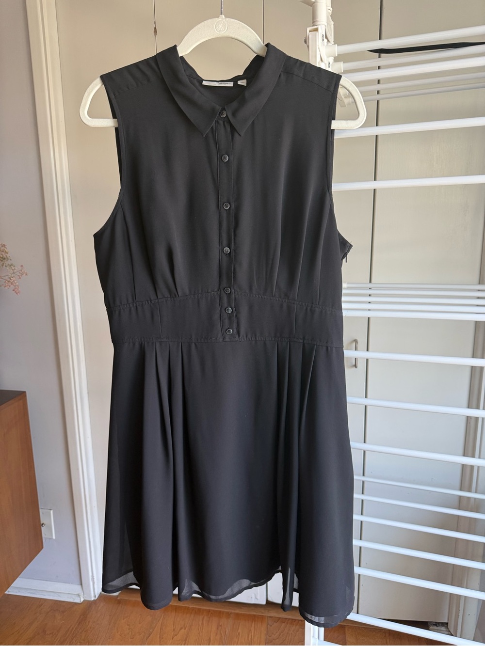 Halogen Sleeveless Black Button-Front Dress